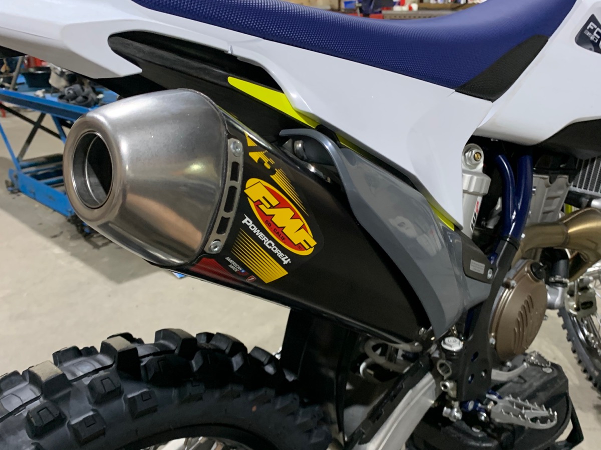 How To Change a Muffler - Australasian Dirt Bike Magazine